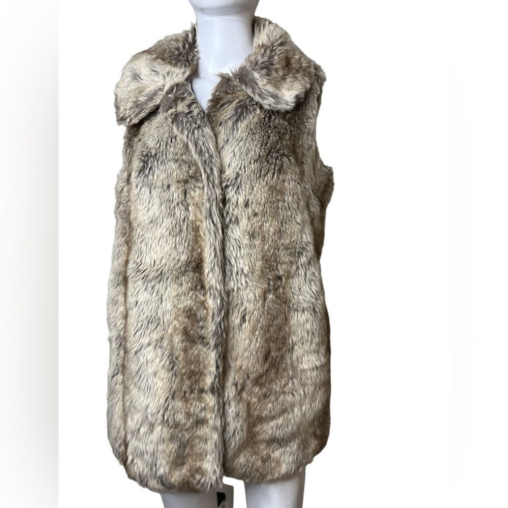 WD.NY Faux Fur Button Up Vest Brown Size Medium